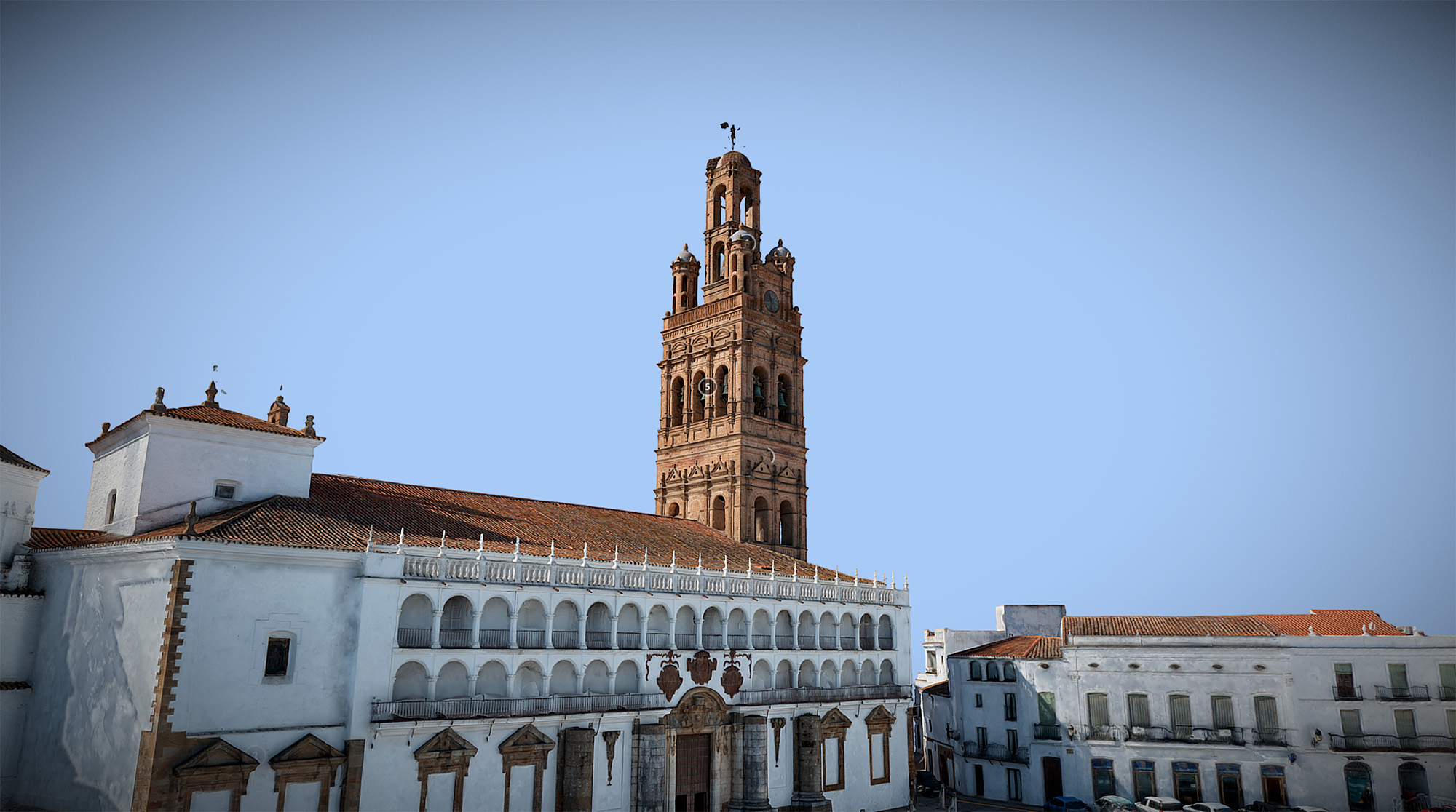 Iglesia de la Granada Llerena - MundoRed